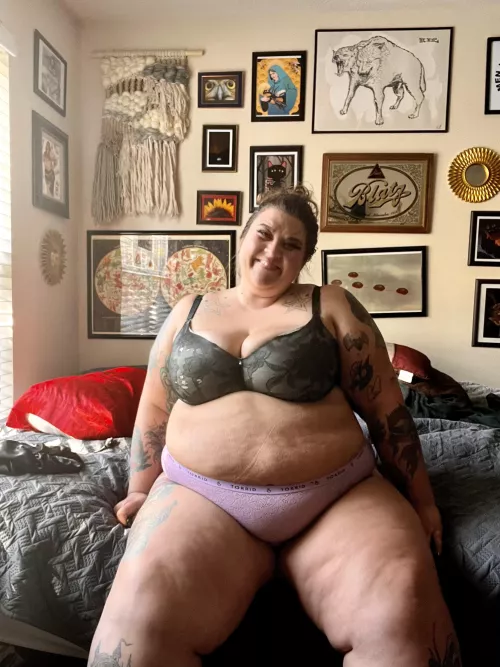 I don’t wanna put clothes on today