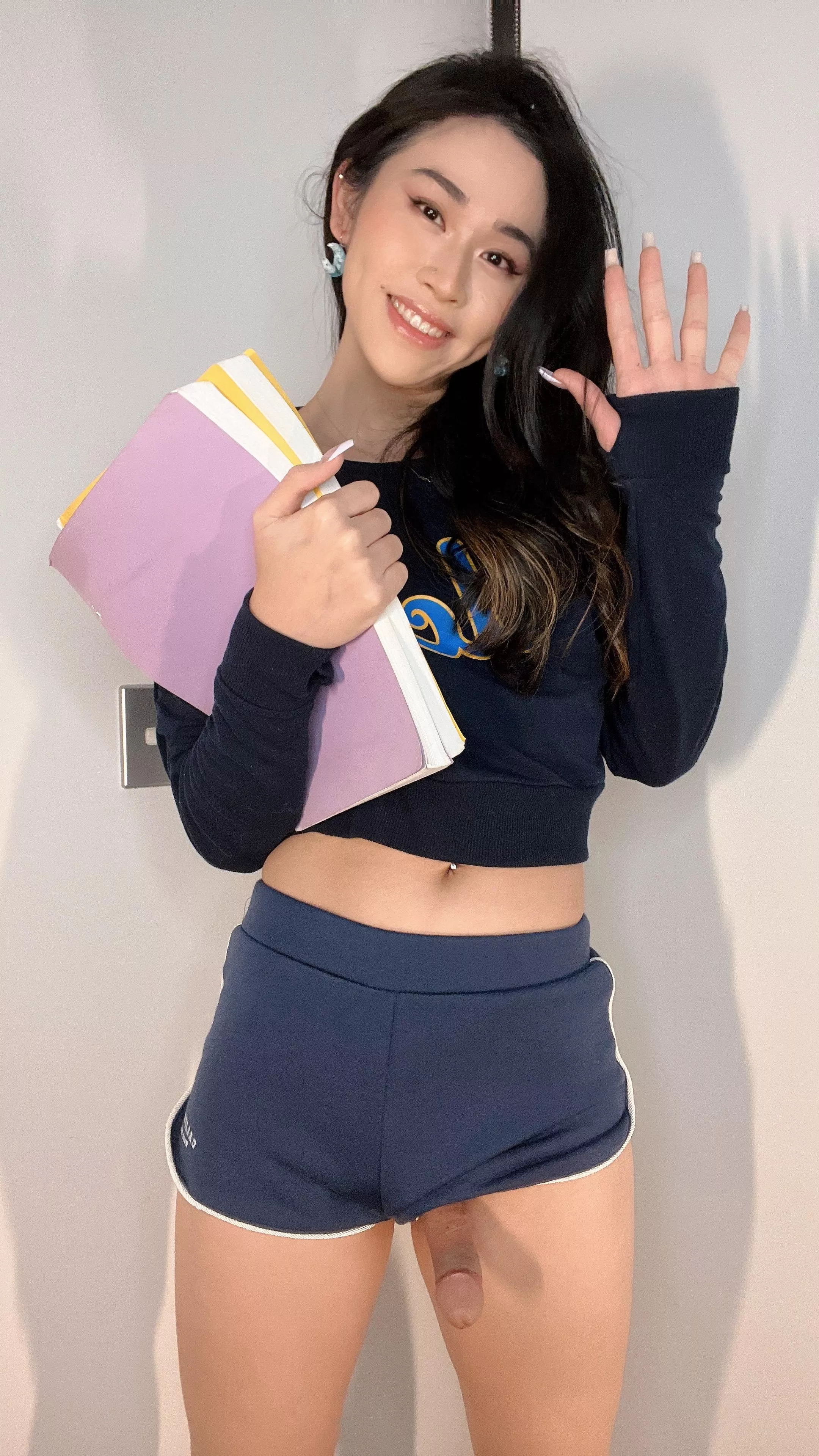 It’s my first day for uni❤️can we be friends?