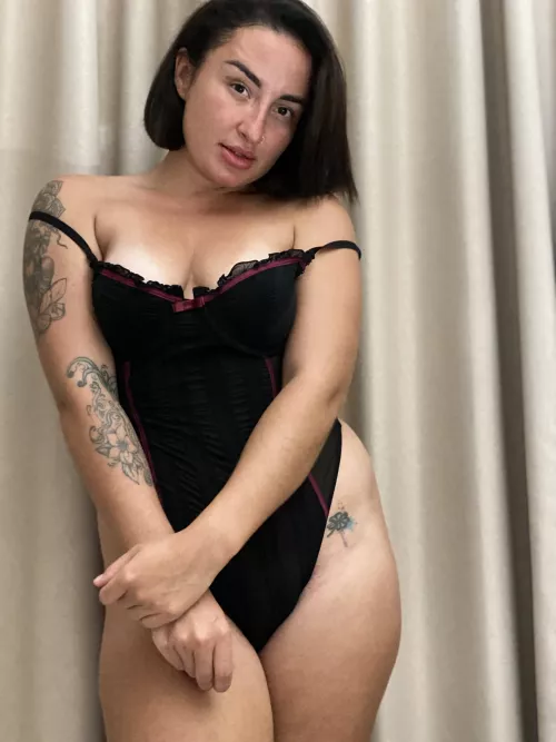 Juicy and ready to play, who's in?