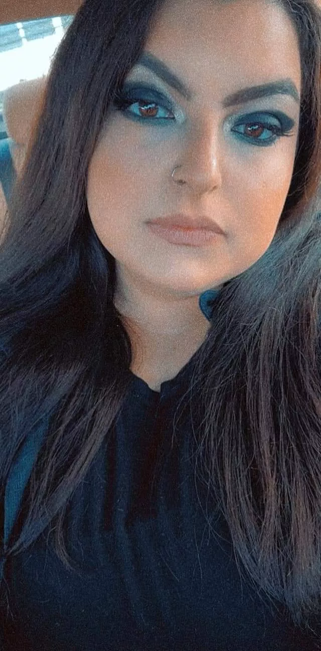 Love love love this picture of me 😏