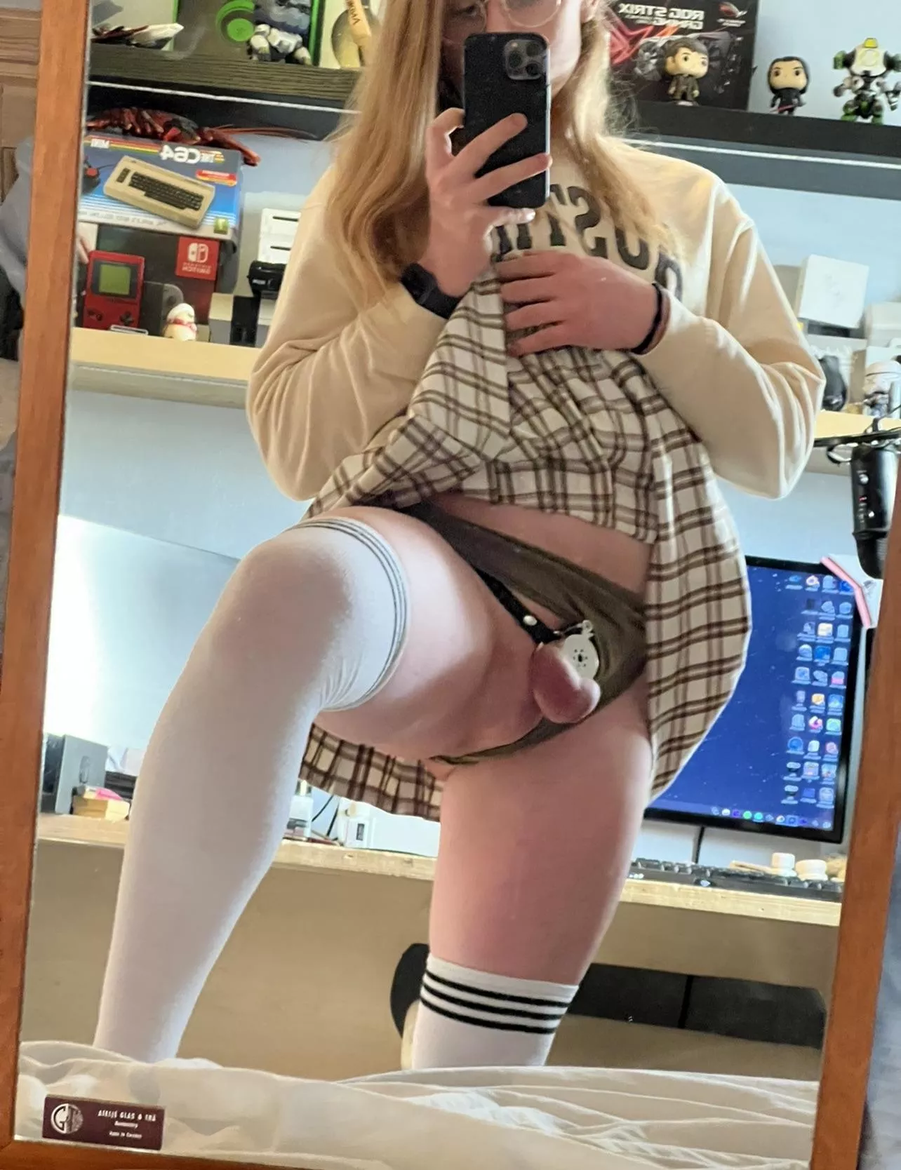 Small cages are the best