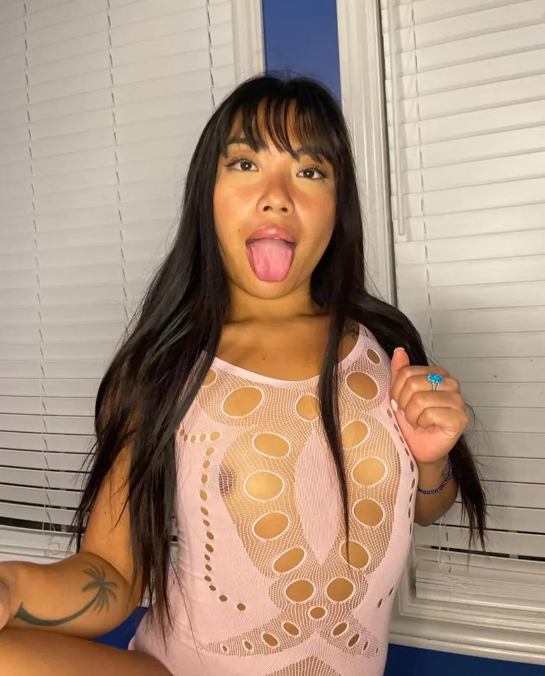 where are the cheaters at 👅