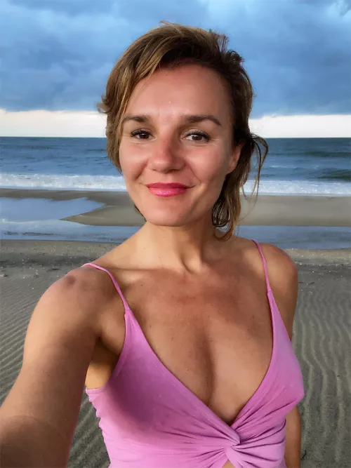 Will you take an evening walk on the beach with me? (F47)