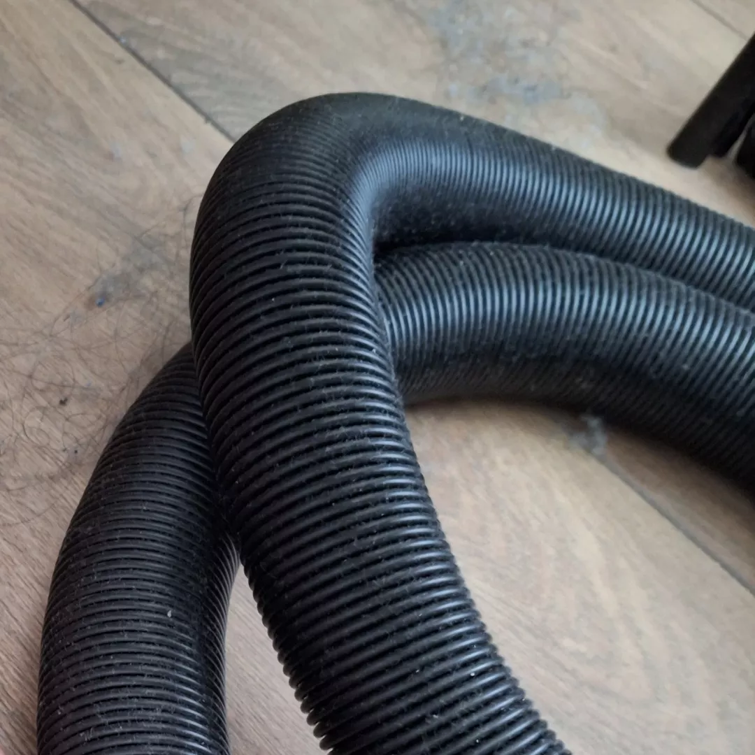 Anyone else have a fetish for vacuum cleaner hoses?
