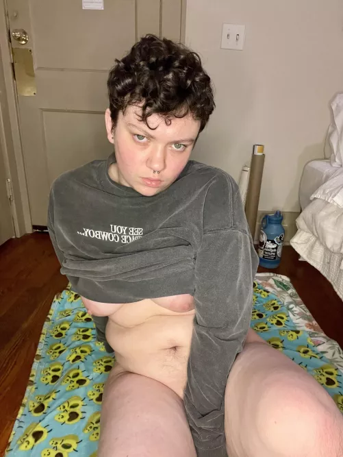 do i look more like a brat or a brat tamer? 🤔