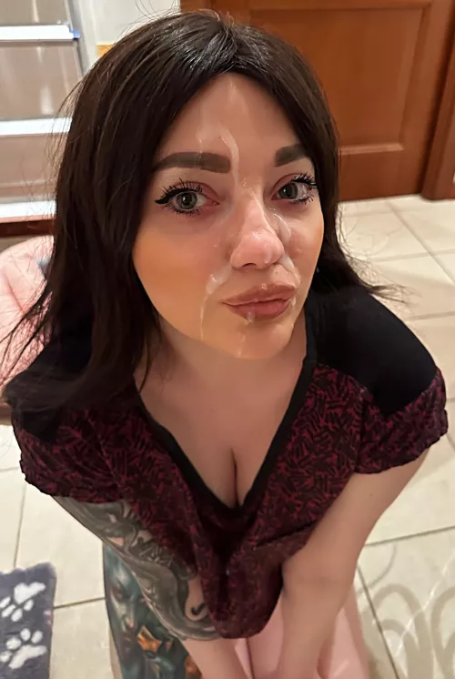 Do I look pretty with cum?