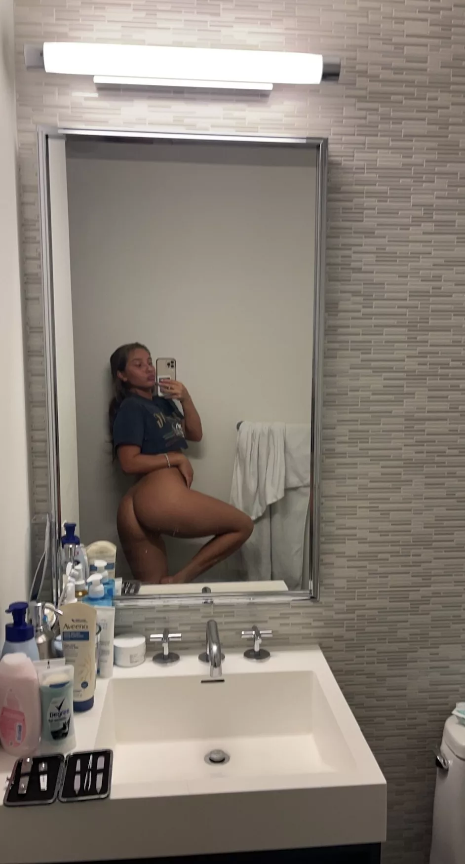 Do you guys like it how I show off my 18 year old booty?