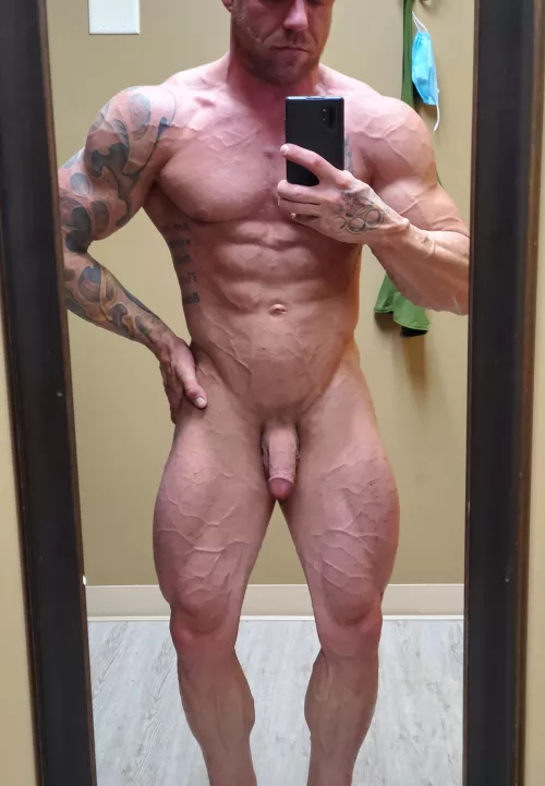 Fit DILF (I think at least 😂) (35)