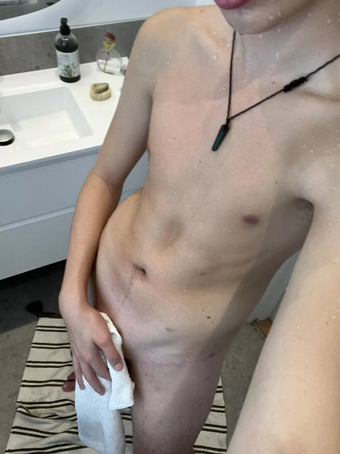 Would you like to see more 😘