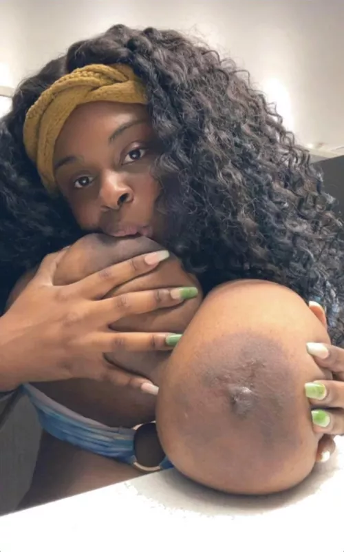 Can you guess the size ?🍫