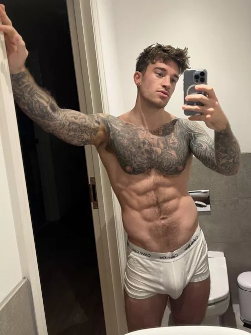 Does my bulge look big in these?