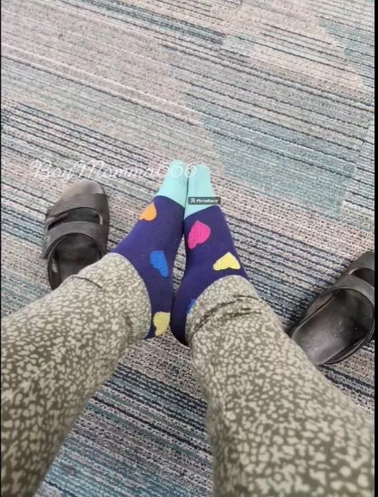 Happy hearts on Happy Feet. 😊