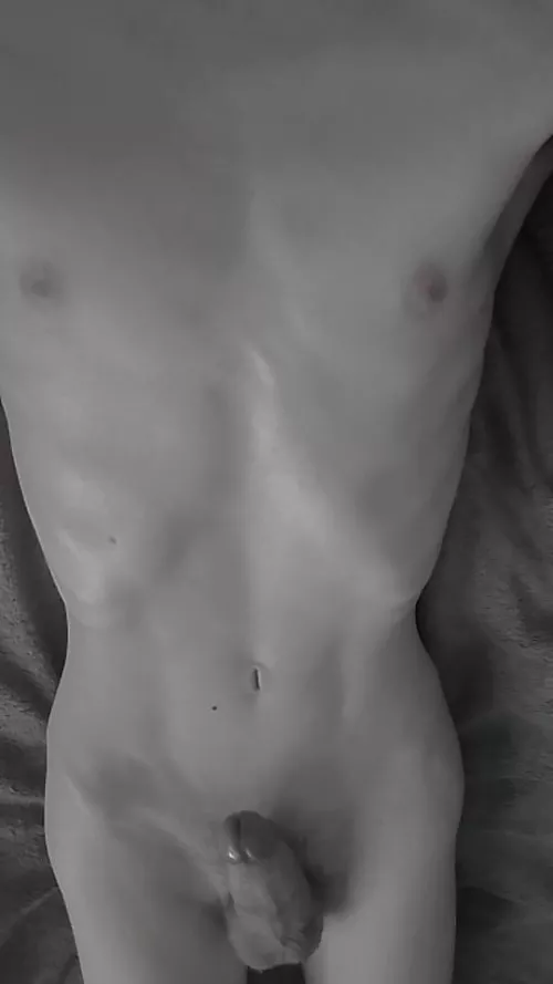 I dont need to dress on Halloween because im already skeleton ☠️🎃