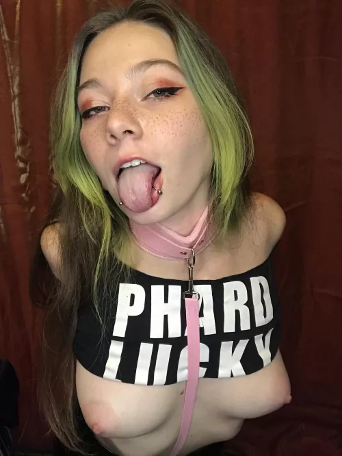 I get wet when they put a collar on me