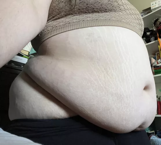 I’m 4’11 and 230lbs. Am I SSBBW?