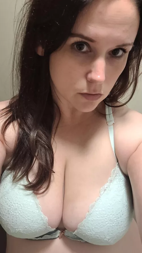 It's not easy being green... and holding these up