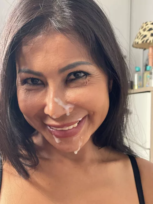 My ex has always told me that I have a face made for cumming on, is that true ?