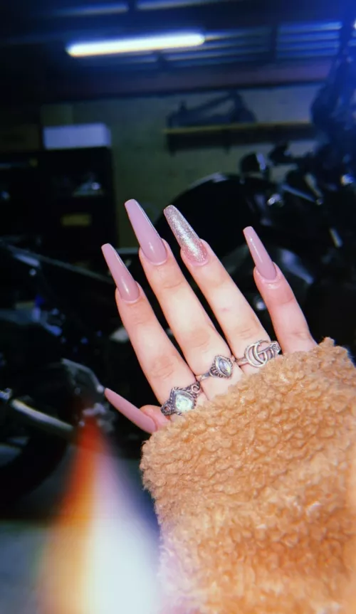 Ringz and nailzz