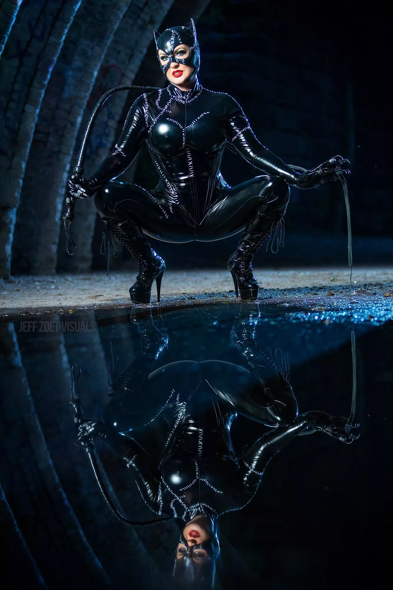 SelinaK34DD is Catwoman