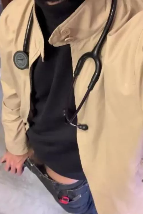 Suck me between my shifts 😉