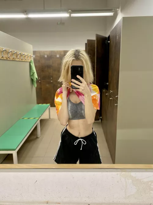 today’s workout totally wrecked me! everything hurts [f]