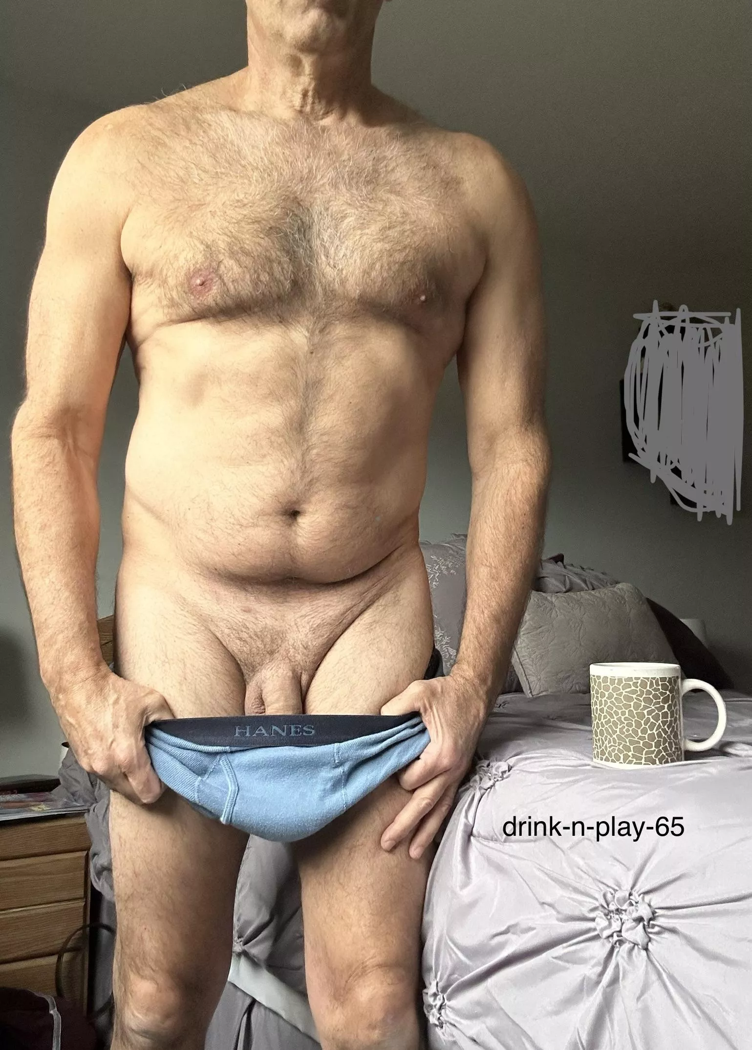 You know what i’m thinking here? 😏 Yup, i hope that coffee doesn’t spill 😂