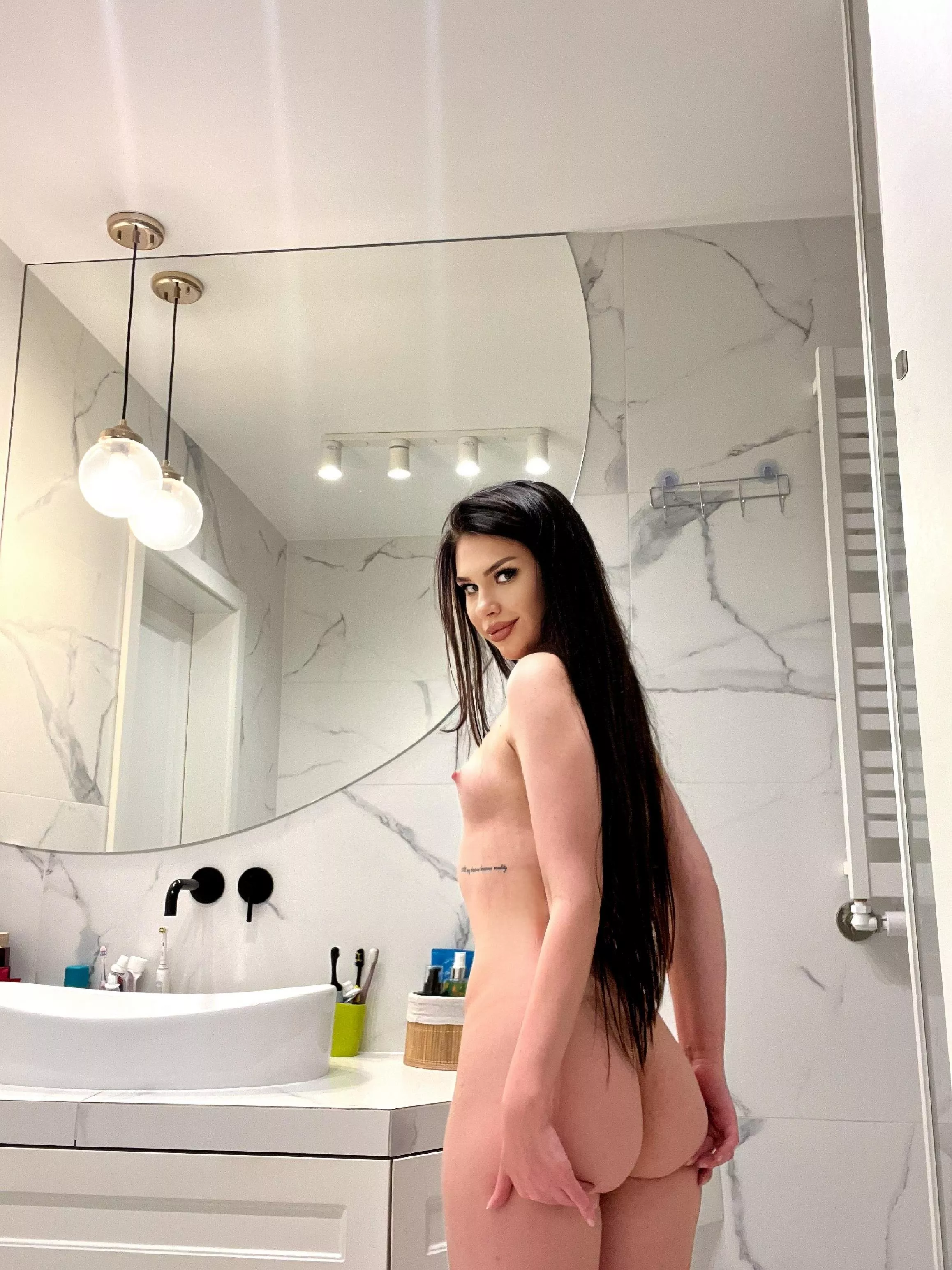 a guy on tinder said my ass is ugly