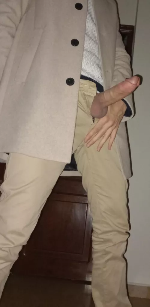 After a long day at work, you just need some space to relax 😴