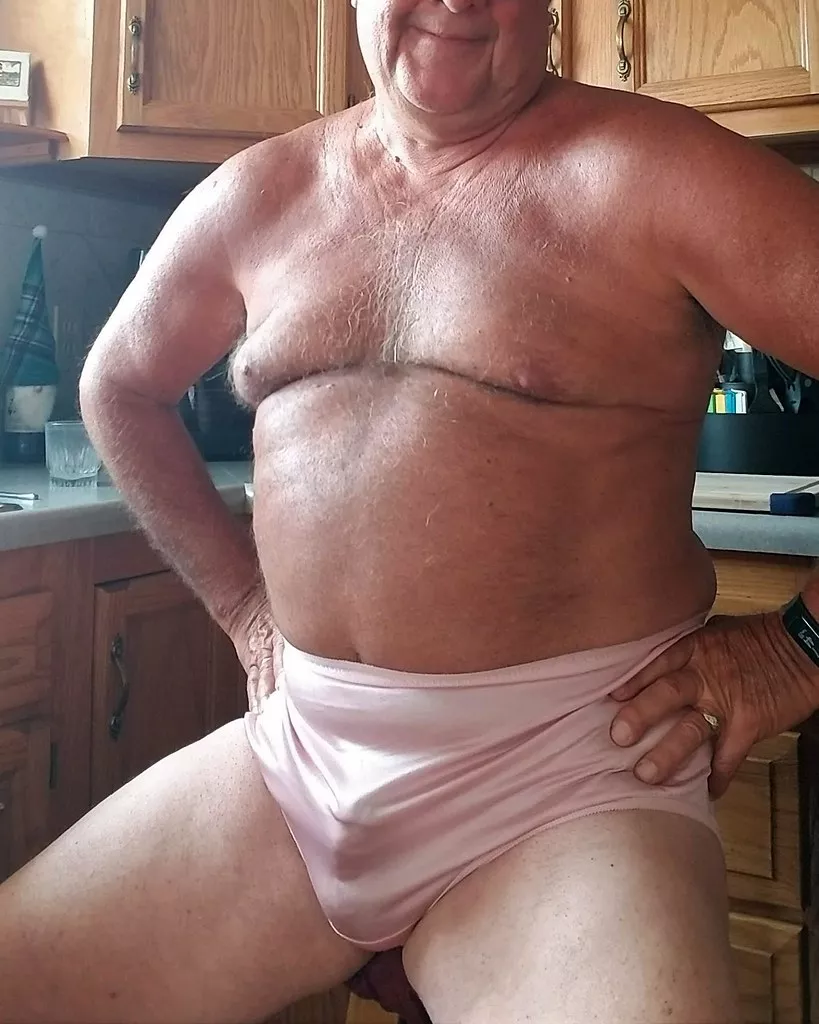 Chub Dad in his panties