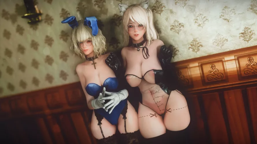 Does anybody know where to get that stomach tattoo on the right girl?