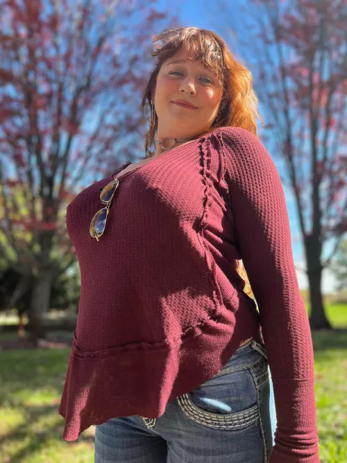 Fall makes me perk up! It’s my favorite season, hbu?