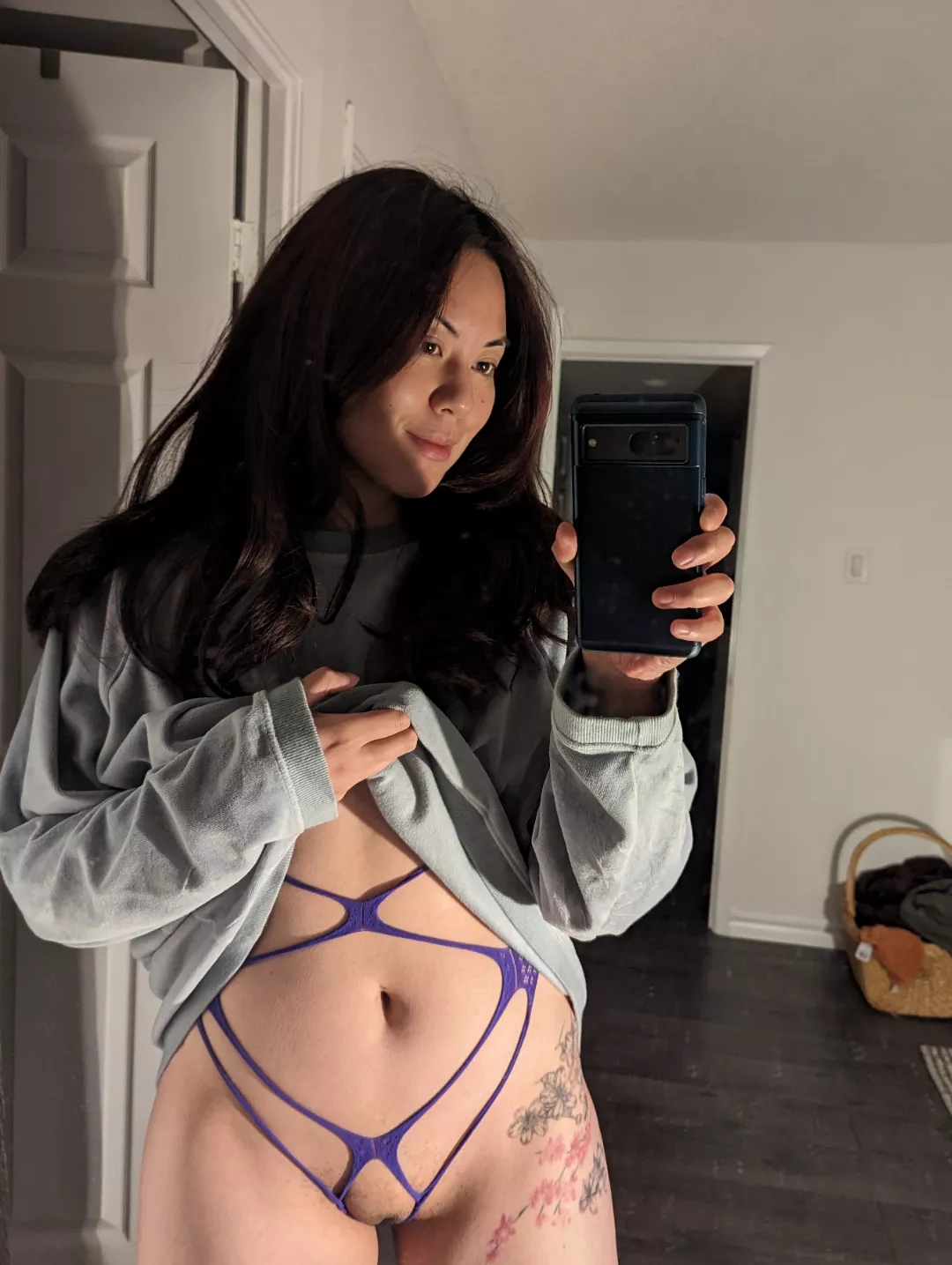 Hiding this under my sweater was fun. F27