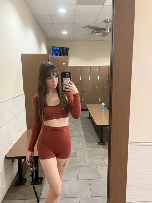 My cameltoe always shows at the end of my workout