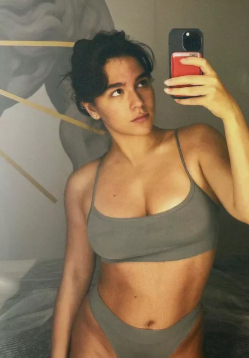 Stanislava Konstantinova - russian figure skater