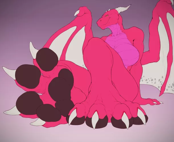 The Dragoness's Paws