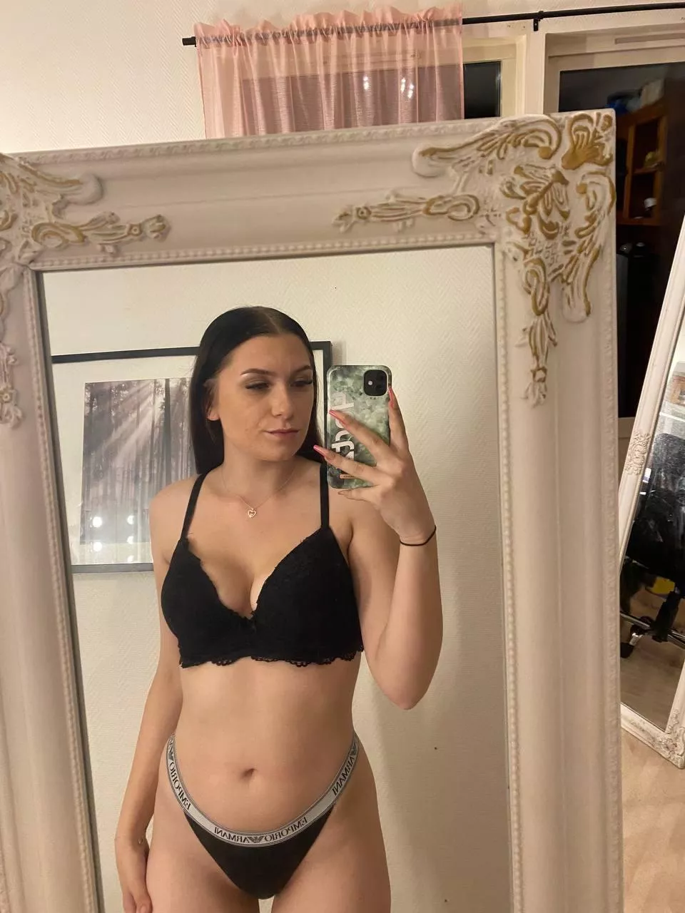 Vem vill ha bilder i DM?