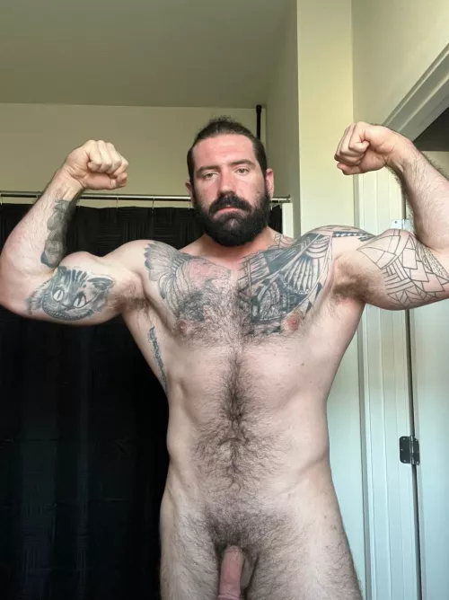 Wanna touch my tattos?