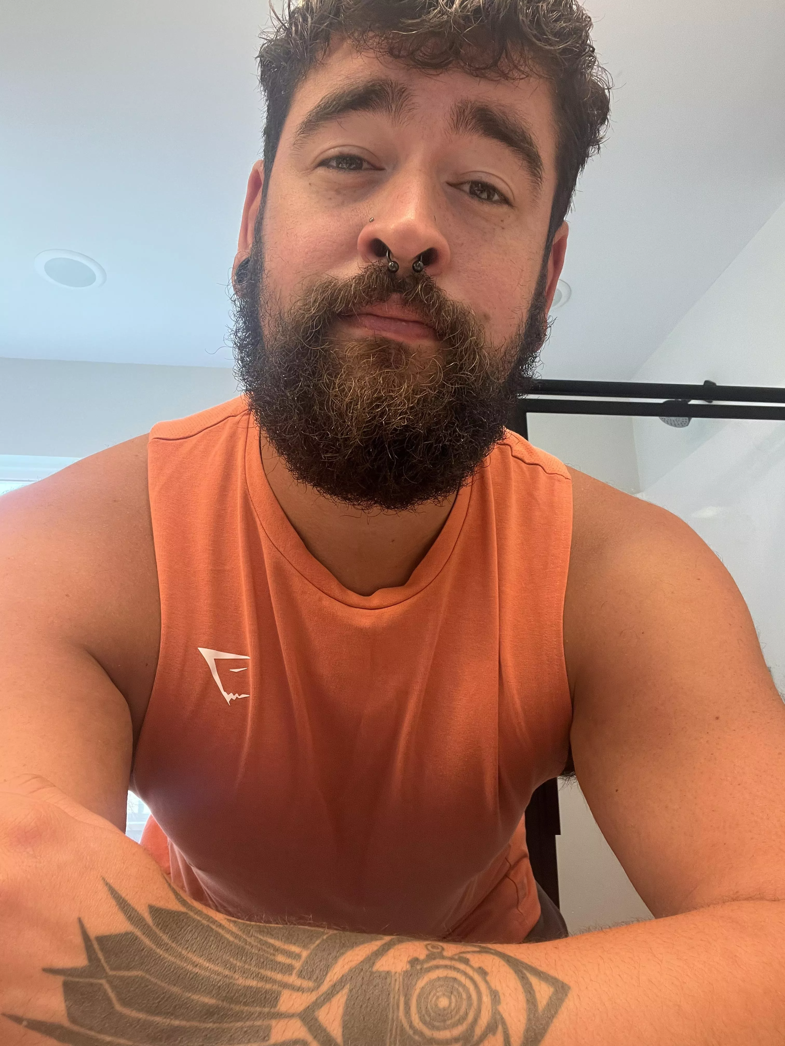 Well, D2 is taking too long to load up, so I’ll hit the gym instead. It’s Spooopy Season in Destiny Well, D2 is taking too long to load up, so I’ll hit the gym instead. It’s Spooopy Season in Destiny