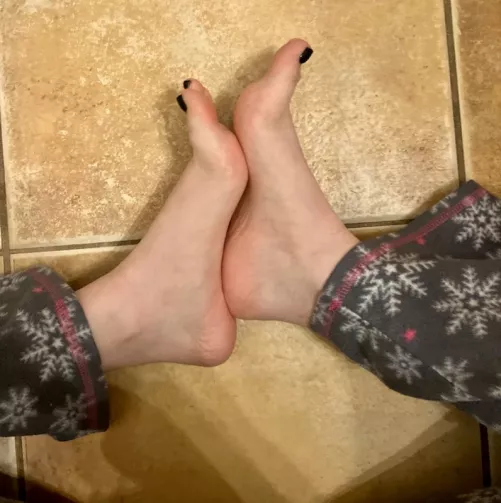would you let me put my feet in your face ?