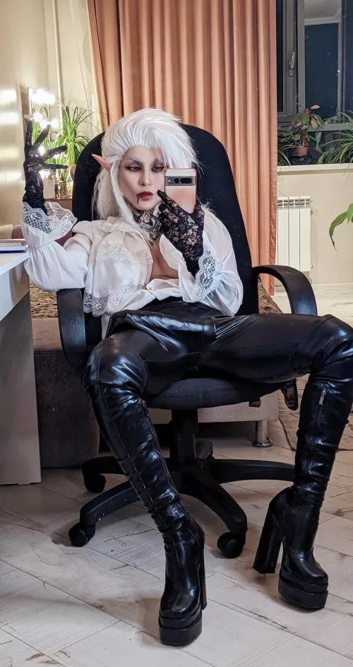 Wow, did you bring an aspen stake? Let's throw this toothpick and I will show you a real huge stake that will pierce your ass and make you moan like a bitch.