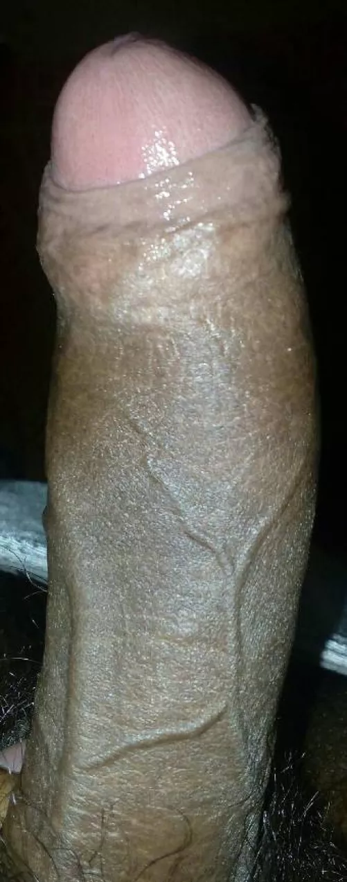 You know you want your woman on her knees and worshipping my cock without caring that you are around 😏😈