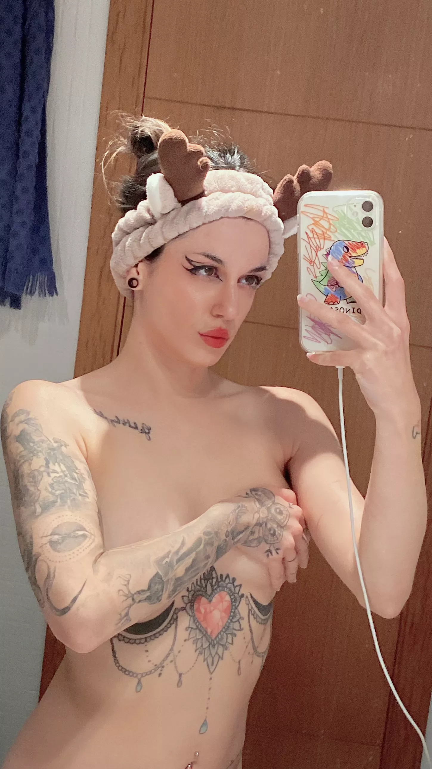 19yo catgirl ready to be breed