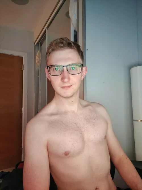 Anybody need a nerdy boyfriend?