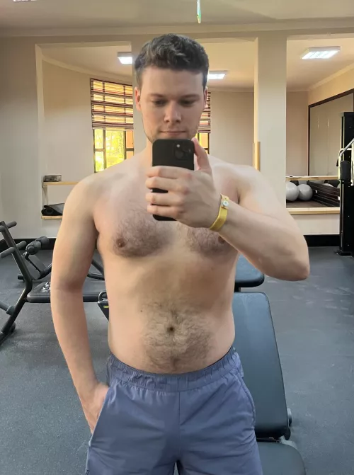 Had a massage therapist cover me in chocolate straight after this workout 😍 🍫