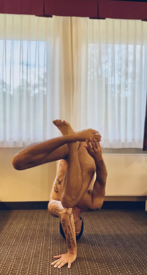 Headstand Shiva…