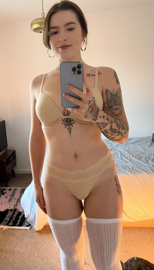 Hey I’m 22 is that young enough for you? ;)