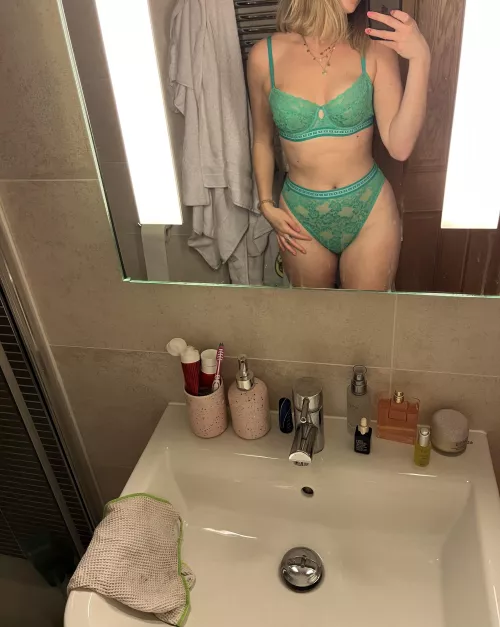 How do I look in green?