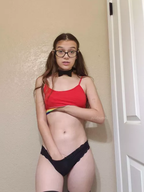 Im sorry I cant stop touching myself