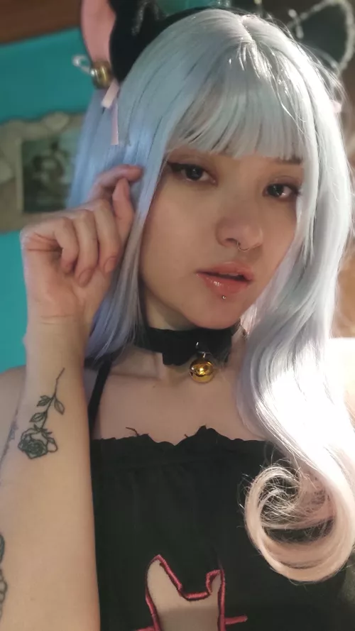 Is it okay if I give you a pawjob? :3