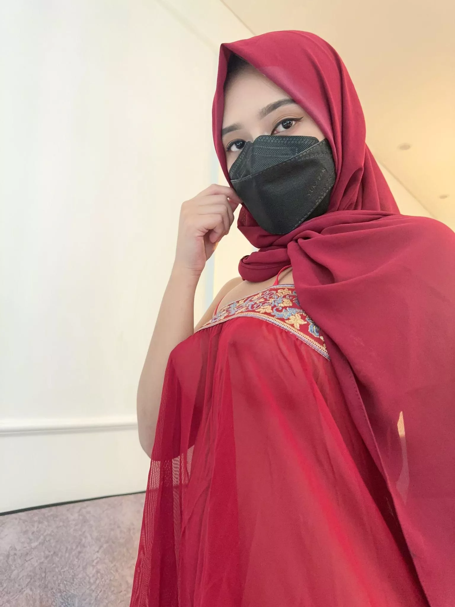 Looming and seeming is more appealing.